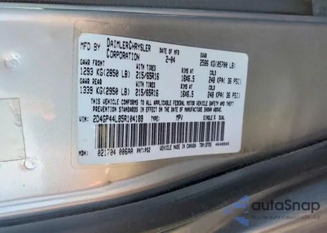 2005 Dodge Grand Caravan Sxt from USA, damaged, VIN 2D4GP44L85R104189